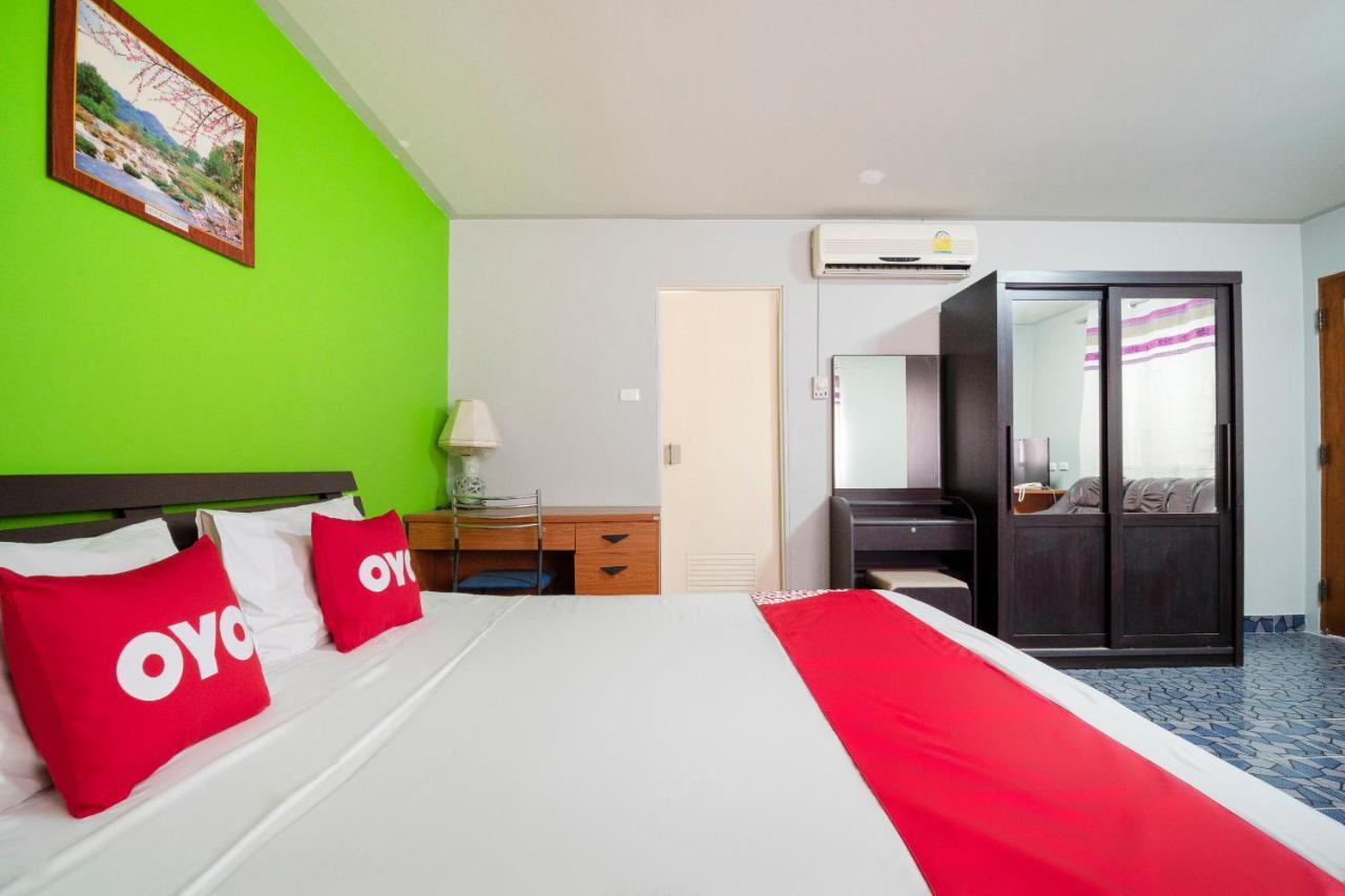 Oyo 663 Green Beach Room Pattaya Exterior photo