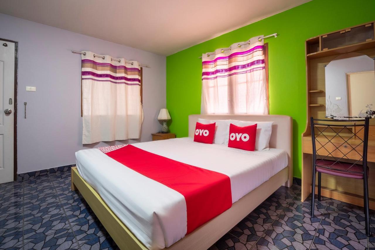 Oyo 663 Green Beach Room Pattaya Exterior photo